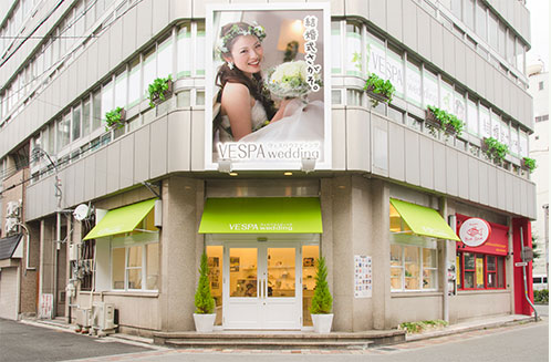 写真：ヴェスパのお店の外観